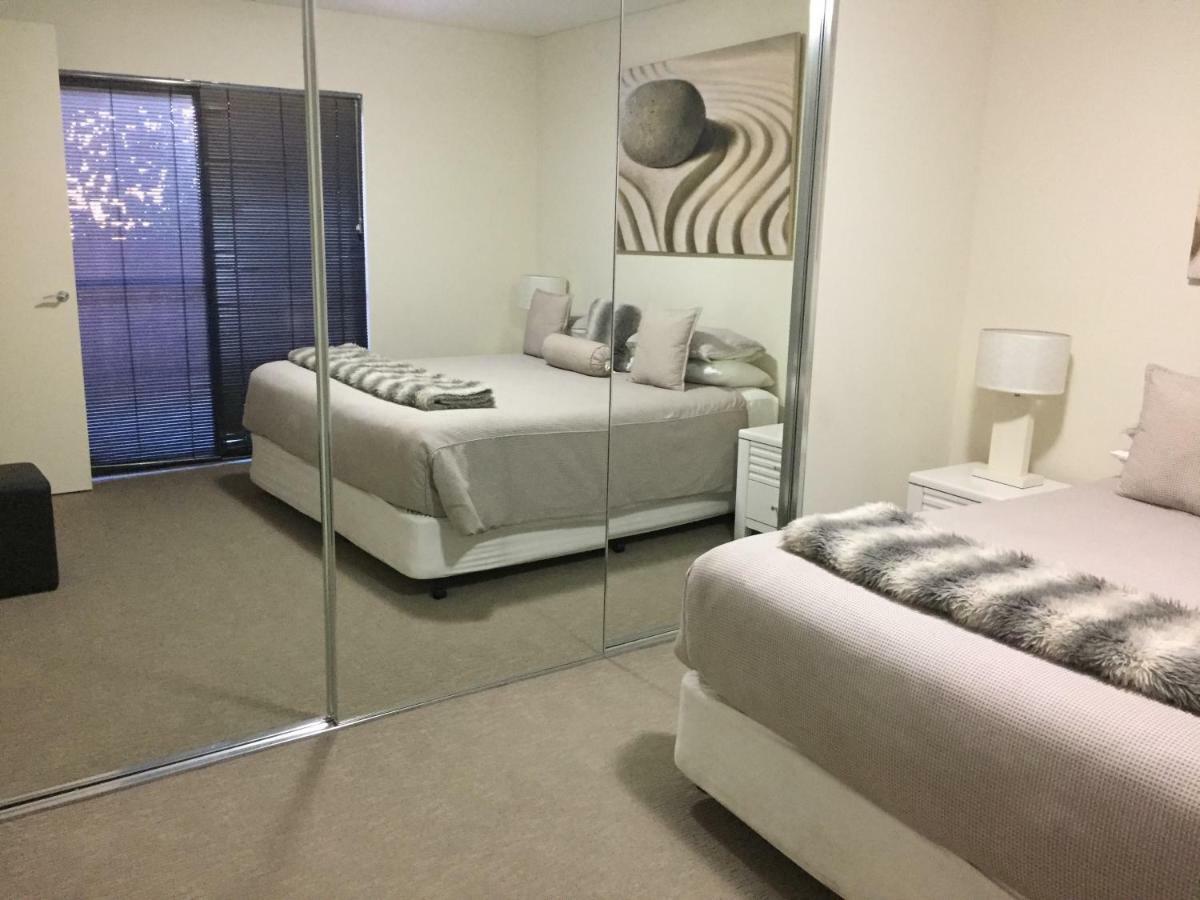 Parklane Apartments Fremantle Esterno foto